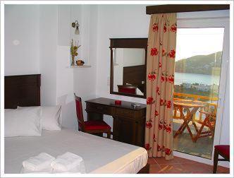 Rita'S Place Hotel 이오스 코라 외부 사진