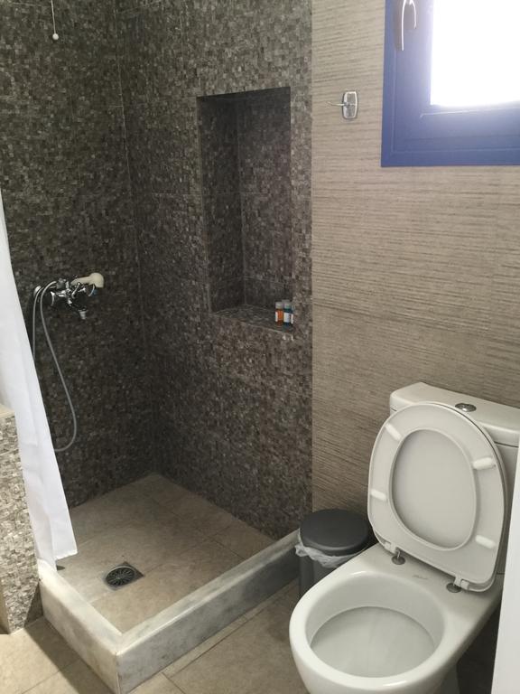 Rita'S Place Hotel 이오스 코라 외부 사진