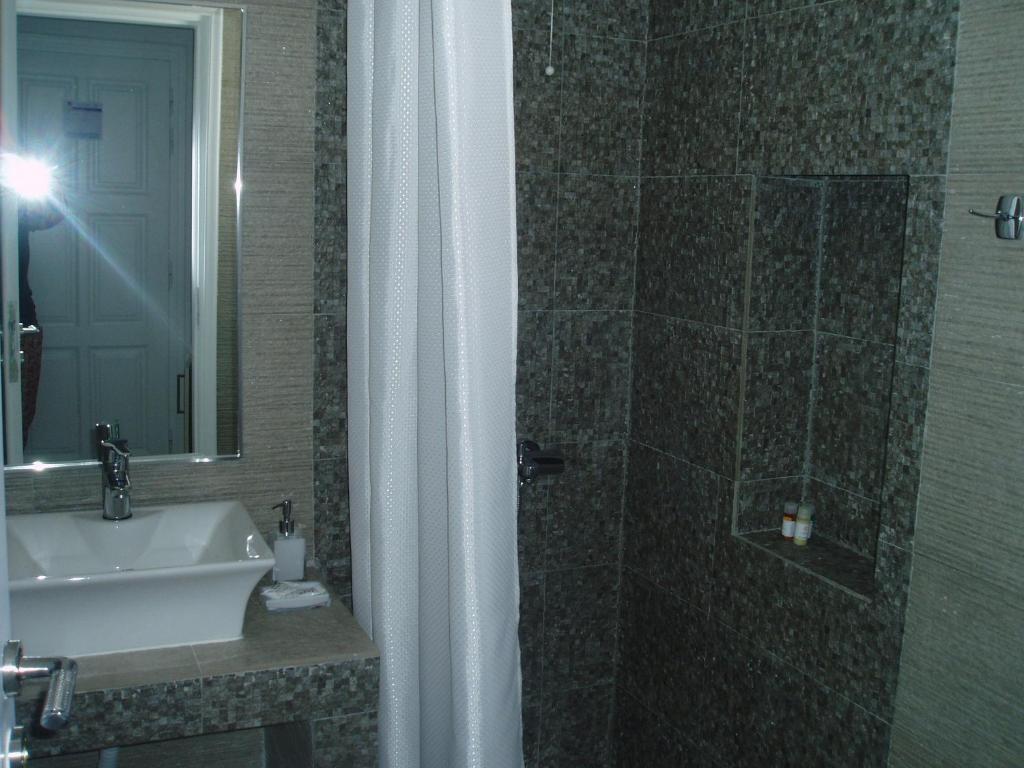 Rita'S Place Hotel 이오스 코라 객실 사진