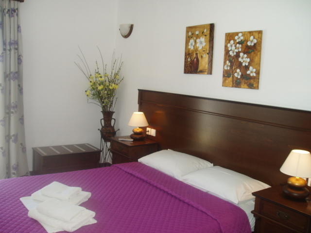 Rita'S Place Hotel 이오스 코라 외부 사진